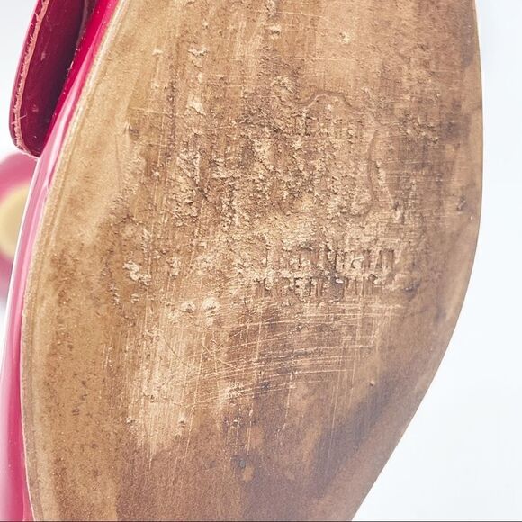 Stuart Weitzman fuschia patent leather peep toe flats with silver buckle - Women - Picture 11 of 12